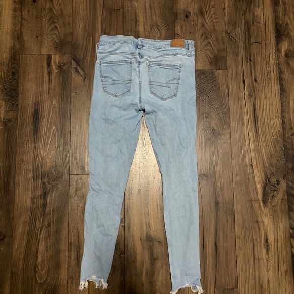 American Eagle Outfitters Light Blue Ripped Skinny Jeans - Picture 2 of 4